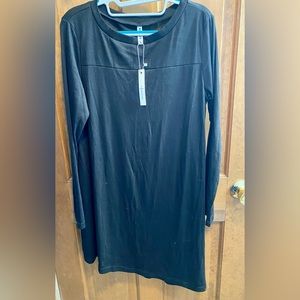 KORSIS Woman’s Long Sleeve Round Neck Casual  Black Dress Loose Fit